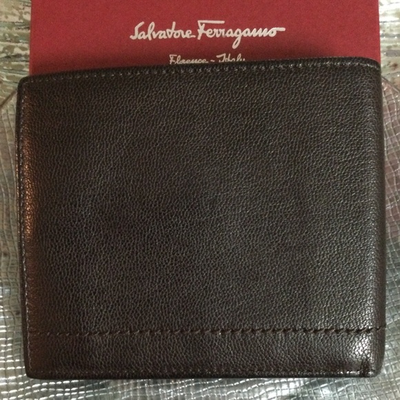 Salvatore Ferragamo Wallet - Picture 2 of 6